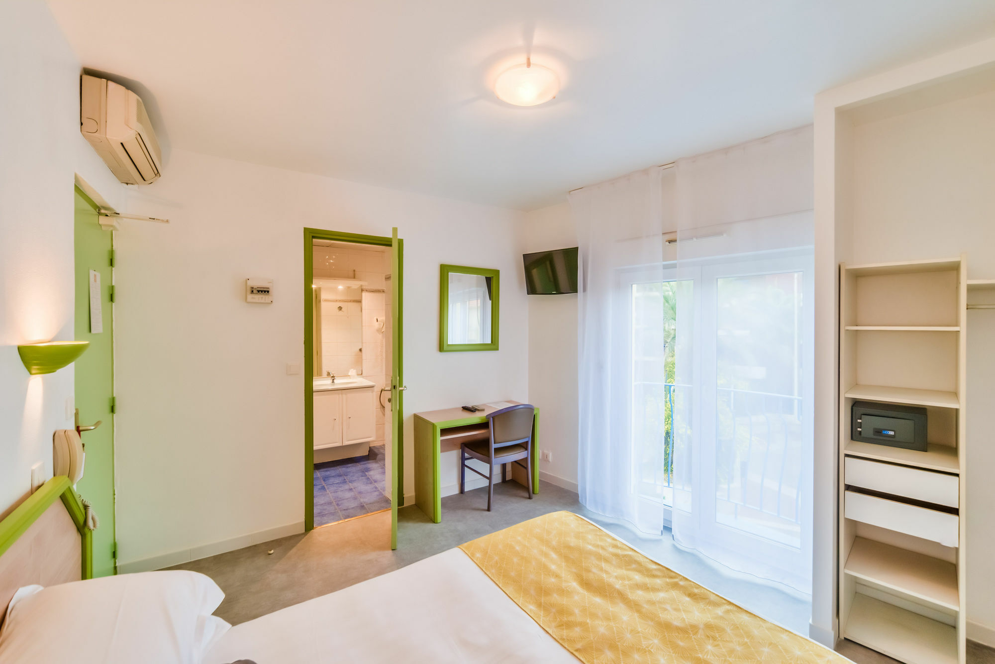 Hotel Provencal Сен-Рафаель Екстер'єр фото